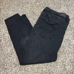 American Eagle Hi-Rise Skinny Jegging